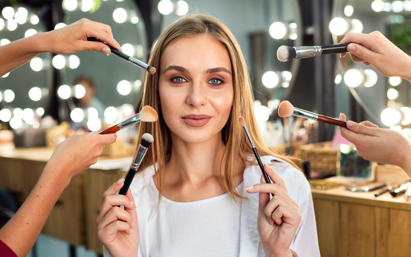 Waxing salon in Maninagar