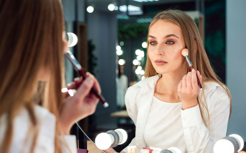 Make up artist in Maninagar Ahmedabad